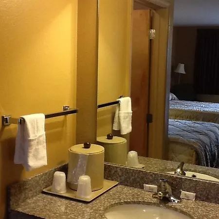 Caronoda Motel Central City Room photo